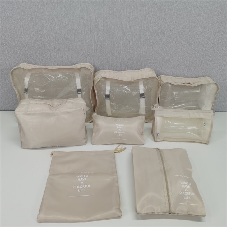 Pakiranje kockica za žene